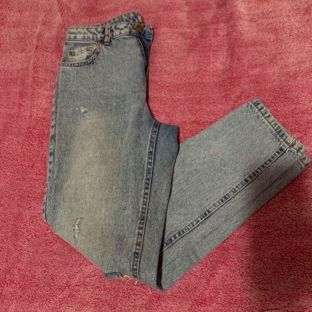 Bershka Vintage Blue High Waisted Mom Jeans